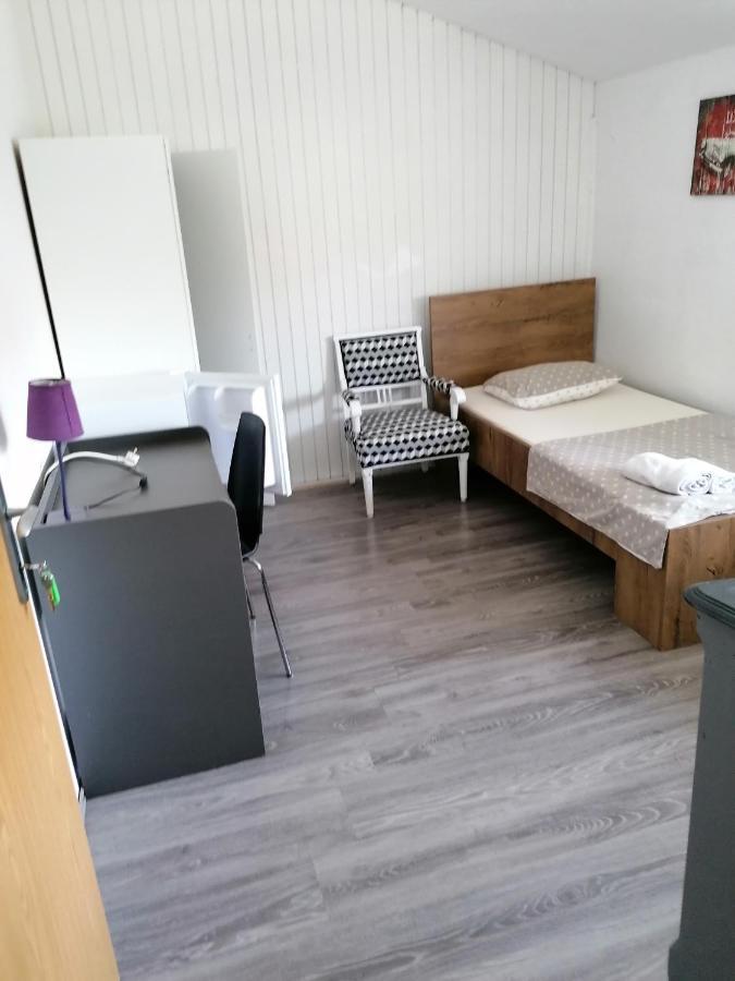 Sunflower Accommodation Ljubljana Extérieur photo